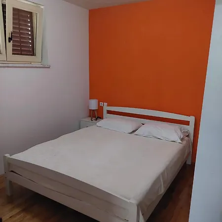 Ivana Diklo Apartment *