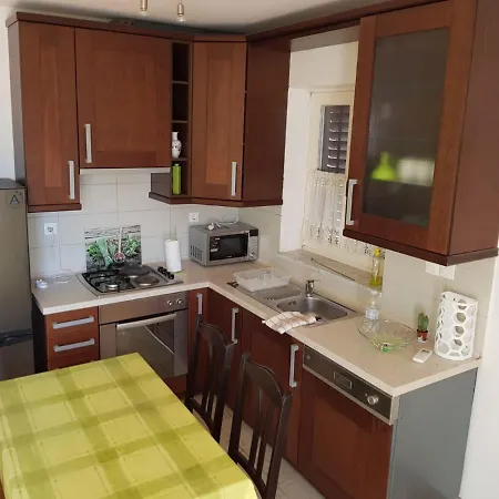 Ivana Diklo Apartment Zadar
