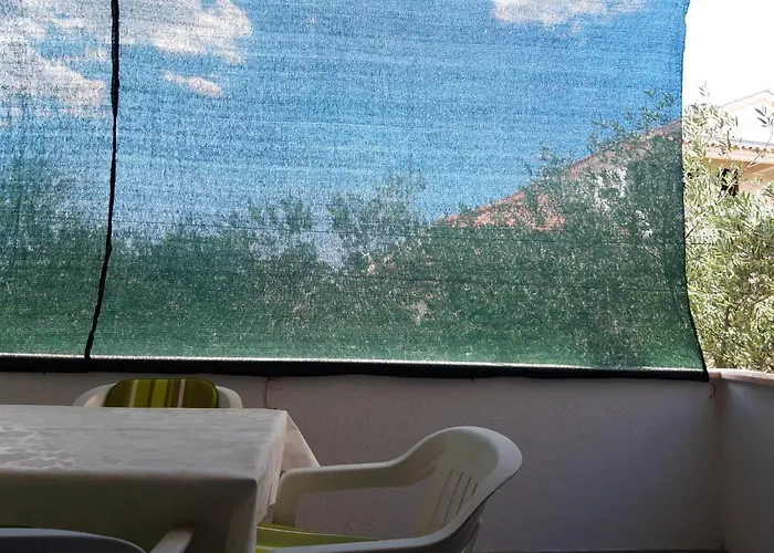 公寓 Ivana Diklo 扎达尔